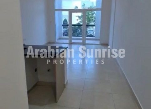 Hot Deal! Apt with Partial Golf view/Sea view